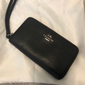 Coach signature leather wristlet wallet